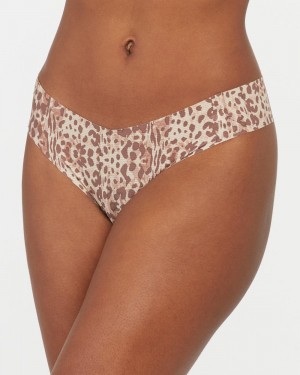 Spanx Under Statements® Women's Thong Leopard | 18FEACDPZ