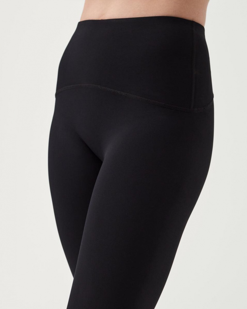 Spanx Booty Boost® Active Knee Women's Leggings Black | 03HKECBVP